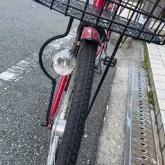 赤い自転車26インチ、変速あり　7000円の画像