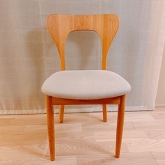 モモナチュラル　ダイニングチェア　2脚の画像