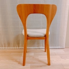 モモナチュラル　ダイニングチェア　2脚の画像