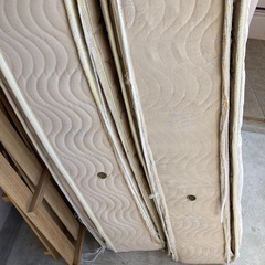 シングルマット2つ&おまけ
の画像