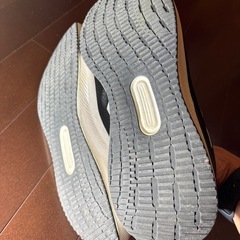 スニーカー27cmの画像