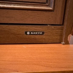 Sanyoテレビボード
の画像