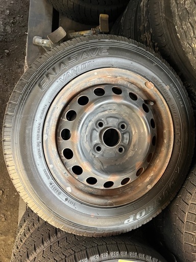 プロボックスタイヤ　14インチ