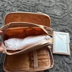 収納バツグン　トワニーポーチの画像