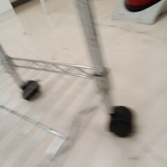 リユースのサカイ栃木店★ジモティ割あり★  メタルラック シルバー W49×D29×H89 クリーニング済み TC11485の画像