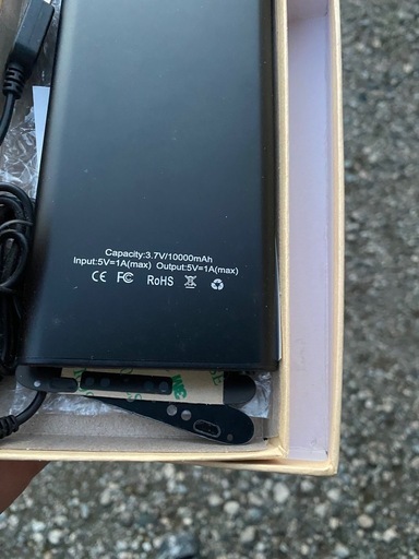 カメラ付きモバイルバッテリー