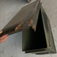 米軍アーモ缶大きめ②の画像