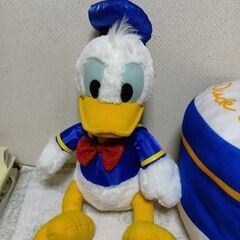ドナルドダック　ぬいぐるみ＆特大クッションセットの画像
