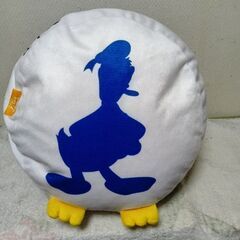ドナルドダック　ぬいぐるみ＆特大クッションセットの画像