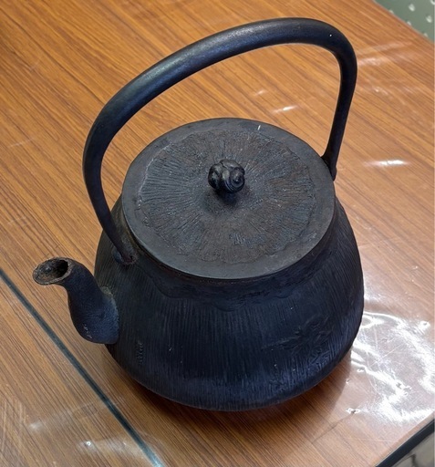 中古鉄瓶　昭和レトロ　長文堂　鉄瓶　約2リットル