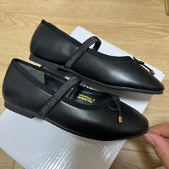 美品　キッズ　靴　バレエシューズ　GLOBAL WORKの画像