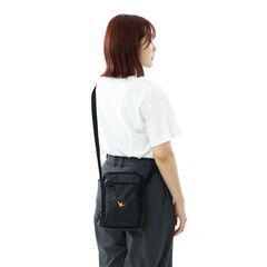 【10%OFF】MARK GONZALES スケートボードレジェンドのストリートファッションブランド MG-T タテショルダー 3L BLACK / WHITE ユニセックス　ショルダーバック　サコッシュ 送料無料の画像