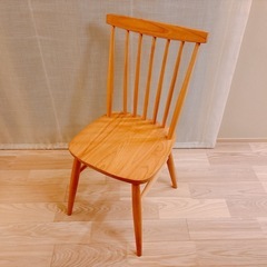 モモナチュラル　ダイニングチェア　2脚の画像