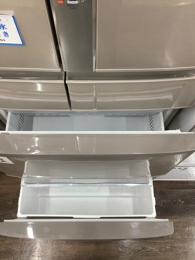 【6か月動作保証】Hitachi 6ドア冷蔵庫