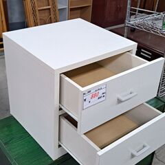 【リサイクルショップどりーむ天保山店】No.4904　ミニタンス　写真参照🎵　ホワイト　小さくて便利🎵の画像