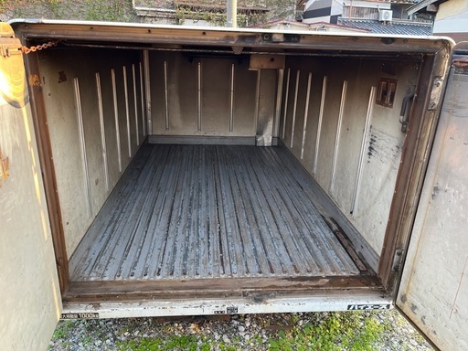 トラック　コンテナ