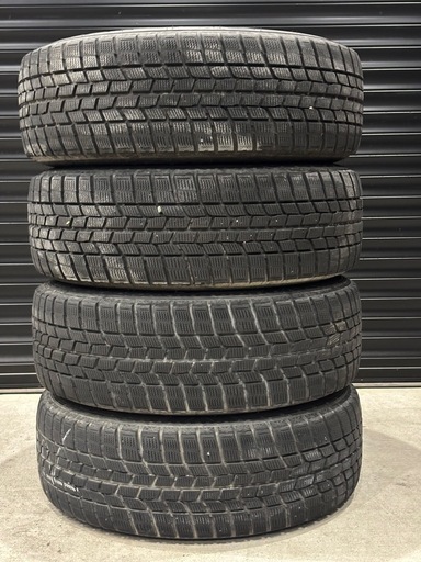 【溝あり】225/60R17 スタッドレス ホイール付
