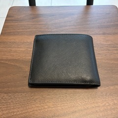 MK折りたたみ財布の画像