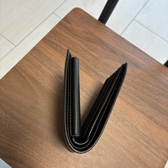 MK折りたたみ財布の画像