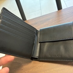 MK折りたたみ財布の画像