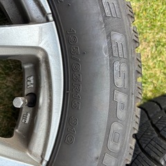 スタッドレスタイヤ&ホイールセット195/65R15の画像