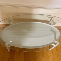 ガラステーブル の画像
