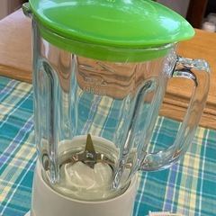 美原店 TESCOM テスコム ジュースミキサー TM7グリーン　780mlの画像