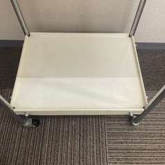 キャスターワゴン③の画像
