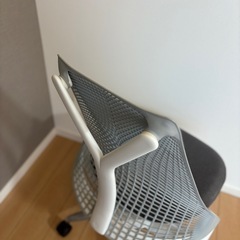 ハーマンミラー セイルチェア オフィスチェア アームレスの画像