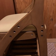 学習椅子の画像