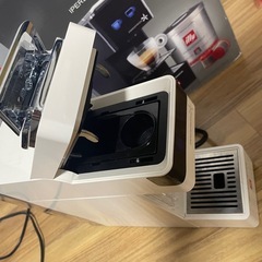 コーヒーメーカーの画像