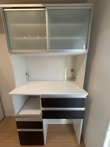 11/12までの出品 エスエークラフト　キッチンボード 食器棚