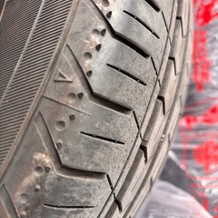 夏タイヤ（ホイール無し）の画像