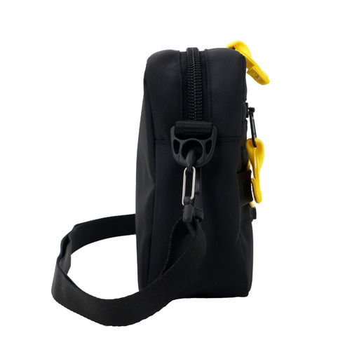 【10%OFF】ショルダーバッグ　ユニセックス MOUNTAINSMITH PRISM (HORIZONTAL SHOULDER) MSCC-0006 3.5L BLACK / BLACK 送料無料