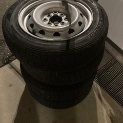 スタッドレスの画像