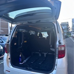 アルファードの画像