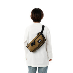 【10%OFF】バッグ ユニセックス MOUNTAINSMITH DAWN SHOULDER MSTC-0002 3.5L COYOTE 送料無料の画像