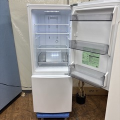 I401 🌈 2022年製の高年式♪ TOSHIBA 冷蔵庫 (153L) 2ドア ⭐ 動作確認済 ⭐ クリーニング済の画像