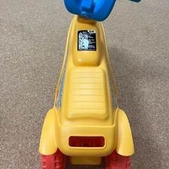 おもちゃのバイクの画像