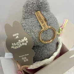 ラブブ マカロン Sesame Bean グレー らぶぶの画像