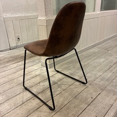 LOWYA ダイニングチェアの画像