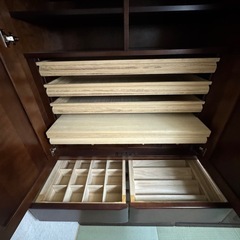 着物　高級
収納タンスの画像