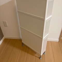 11/16までの出品　隙間収納 段差をまたげるすき間ストッカー3段 14cm の画像