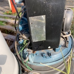 井戸ポンプ（ジャンク）の画像