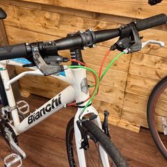中古整備品　試乗できます！ ビアンキ クロスバイク カメレオンテ 43サイズの画像
