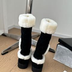 シャネル シャンゼリゼ ムートンブーツ ブラック 白毛 エディション ノワール 正規品の画像