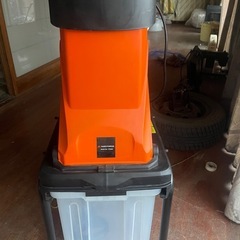 庭木用 粉砕機（シュレッダー）の画像