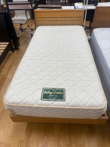 ジモティー特別価格? N1165★シングルベッド★ベッド幅1100mm