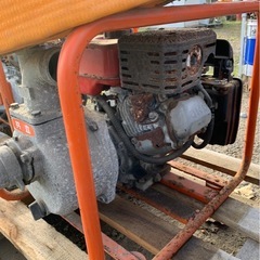 エンジンポンプ（ジャンク）の画像