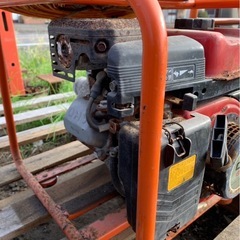 エンジンポンプ（ジャンク）の画像